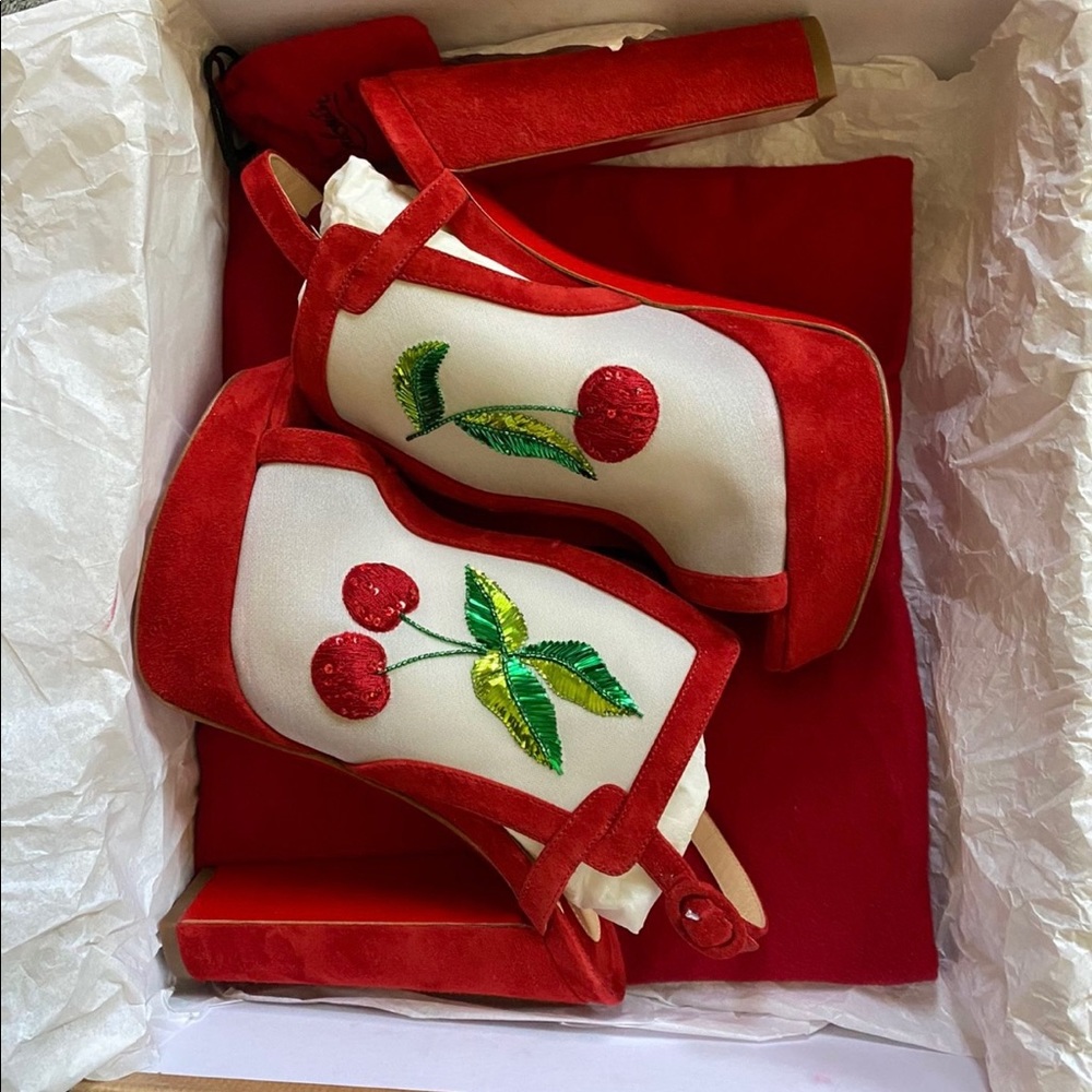 Christian Louboutin White Red Orchida 140
